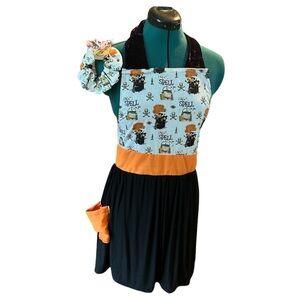 Hocus Pocus apron